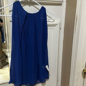 Women’s key hole sleeveless blouse